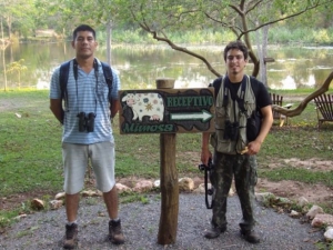 Observação de aves atrai estudante recém formado à Estância Mimosa