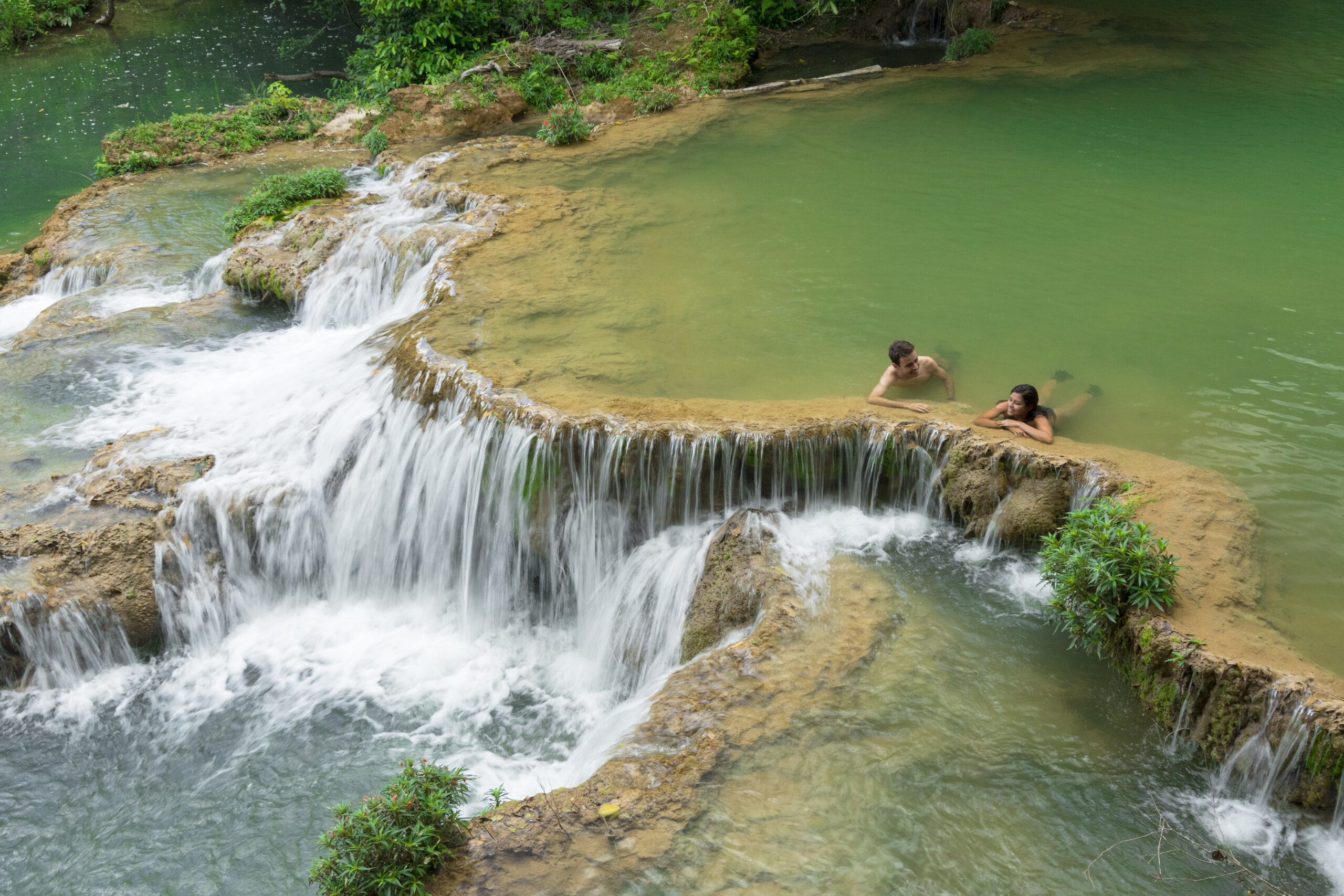 Piscinas naturais na Estância Mimosa